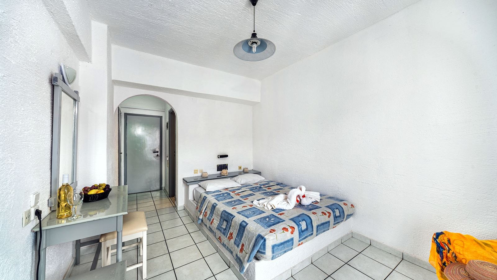 rooms-single-room