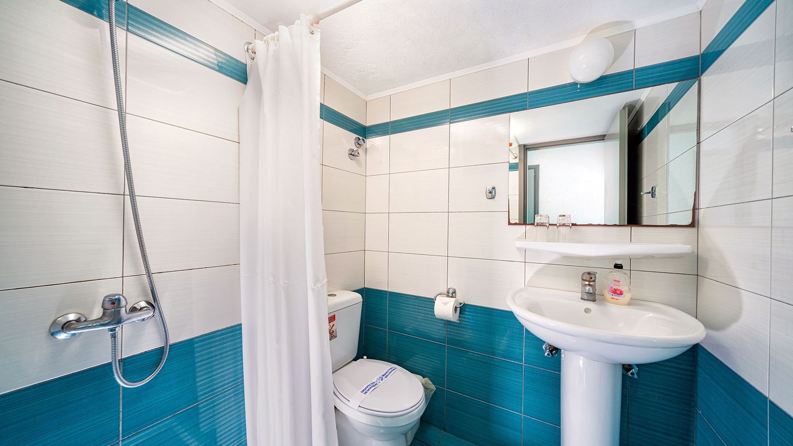 rooms-single-room