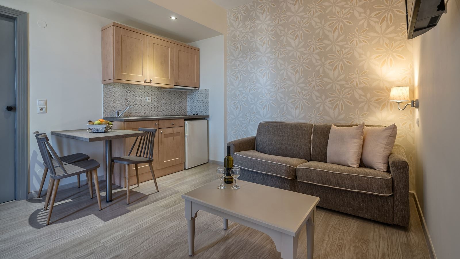 rooms-icarus-family-suite