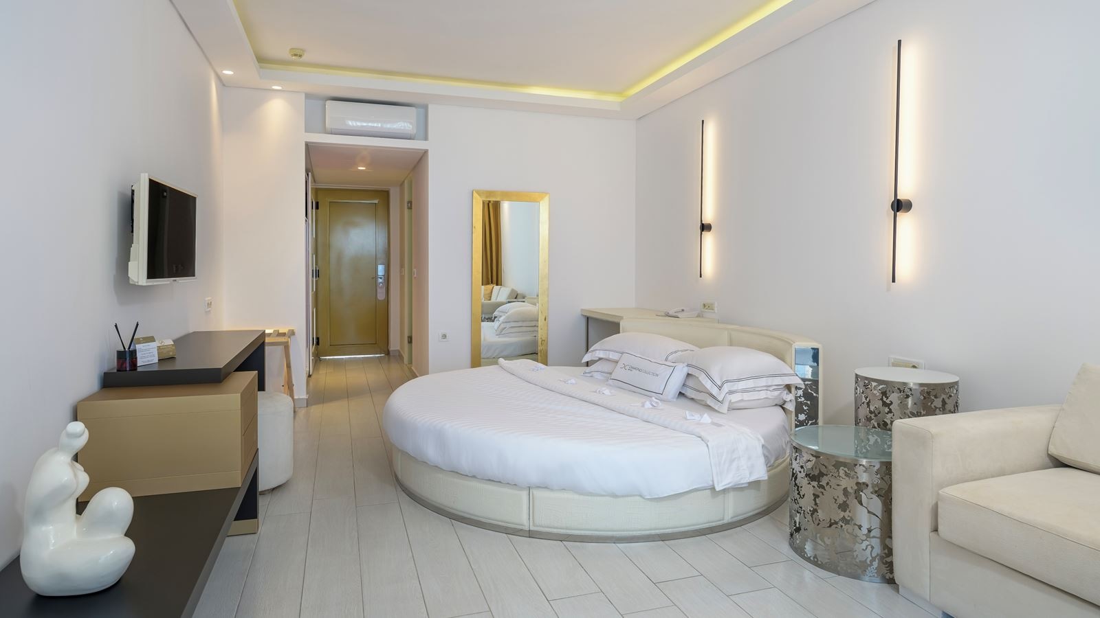 rooms-superior-deluxe-room