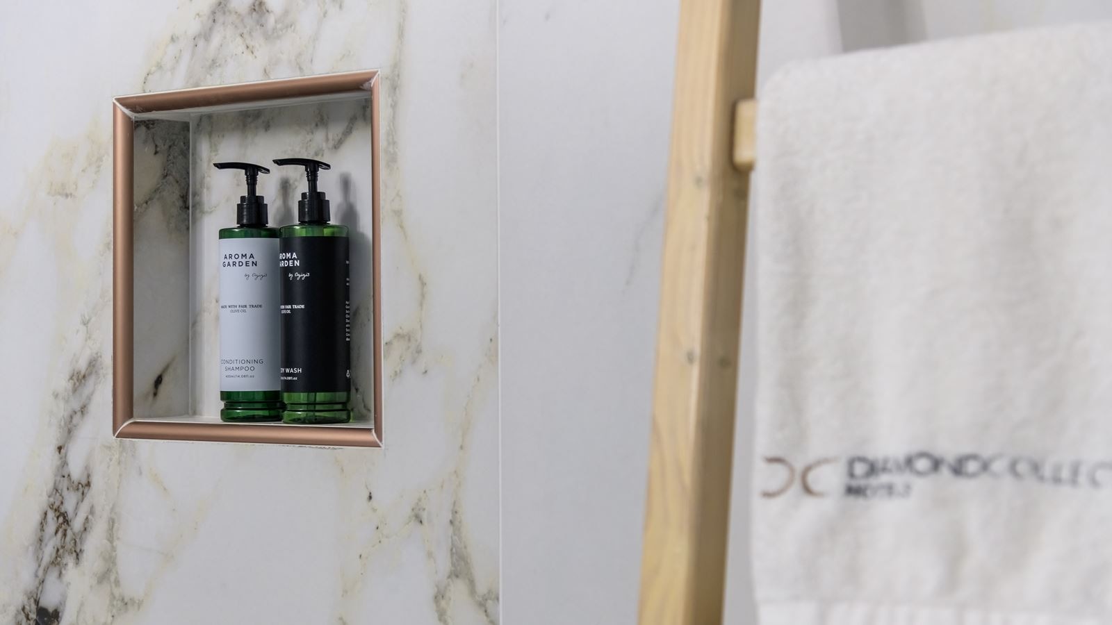 rooms-superior-deluxe-room