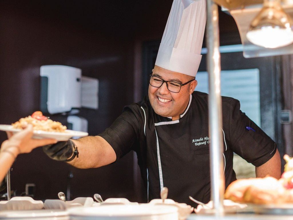 restaurants-restaurants