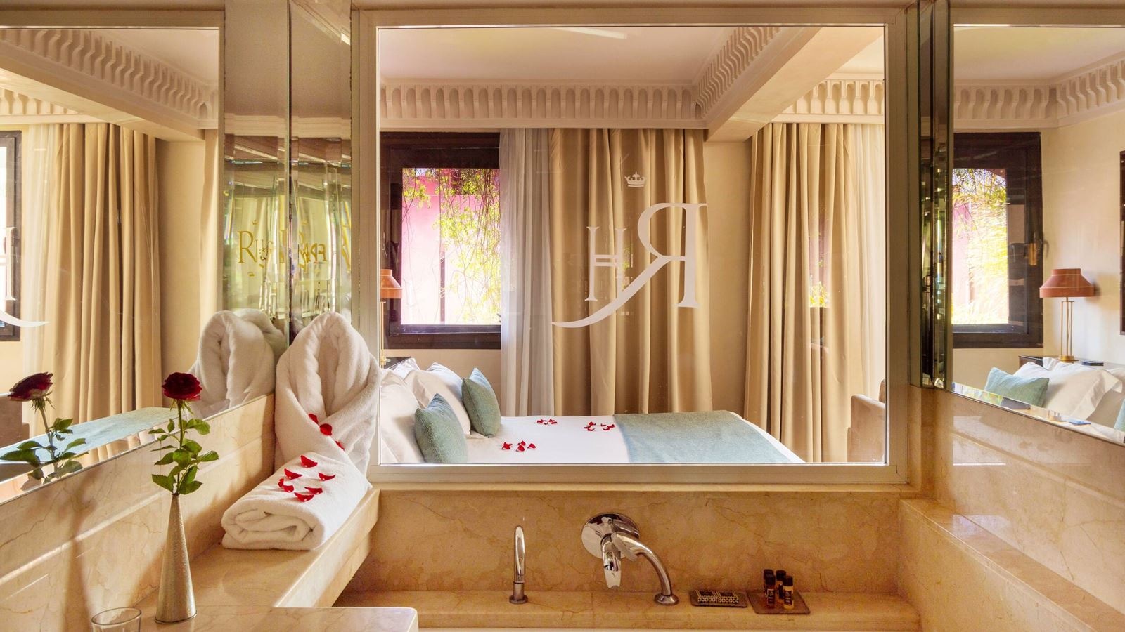 rooms-junior-suite