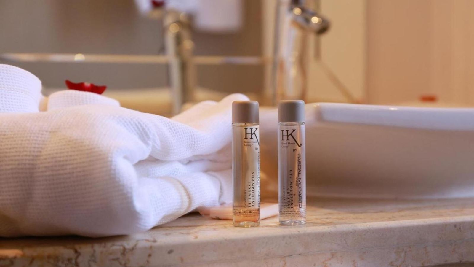 rooms-double-deluxe-room--balcony-or-terrace-