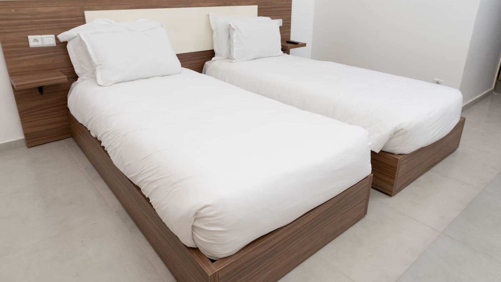 rooms-double-standard-room