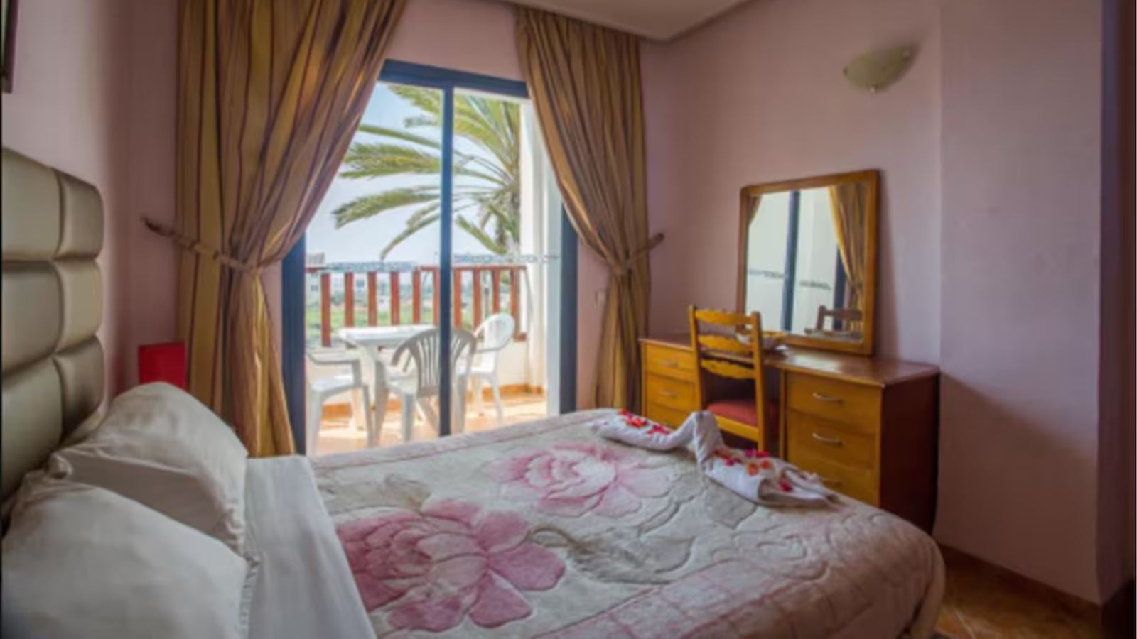 rooms-double-standard-room