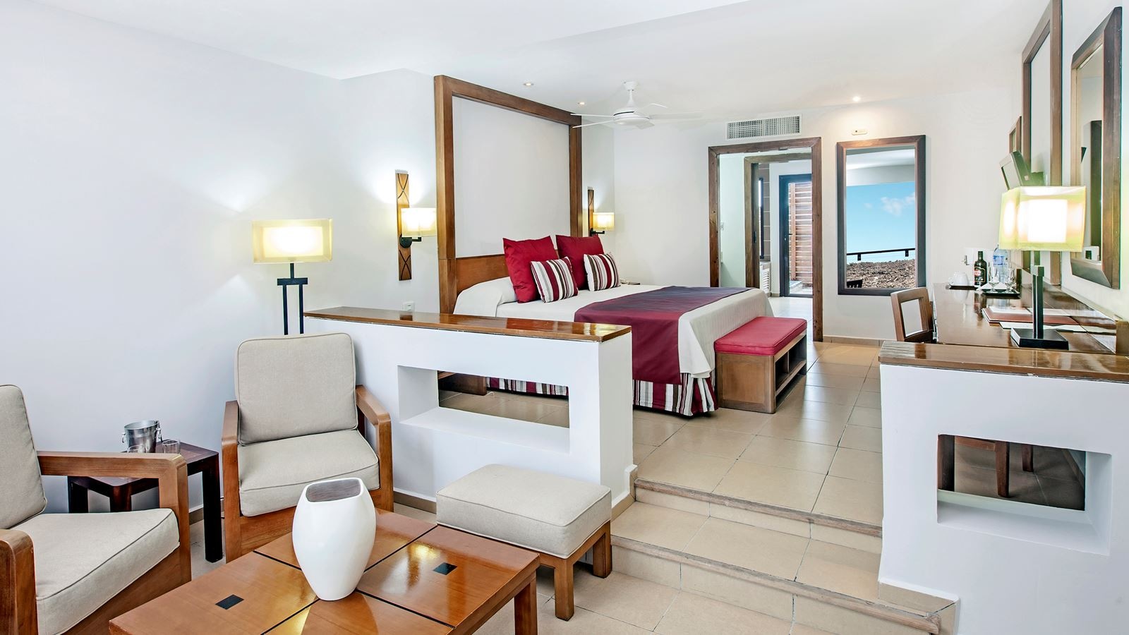 rooms-the-level-romance-junior-suite-sea-view