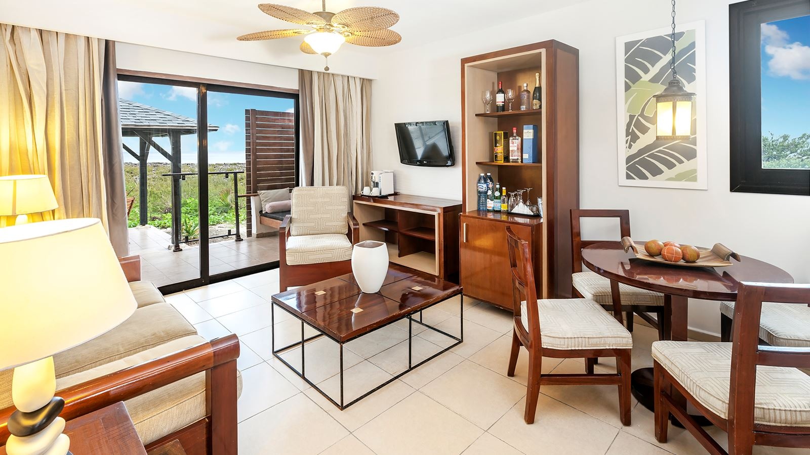 rooms-the-level-royal-suite