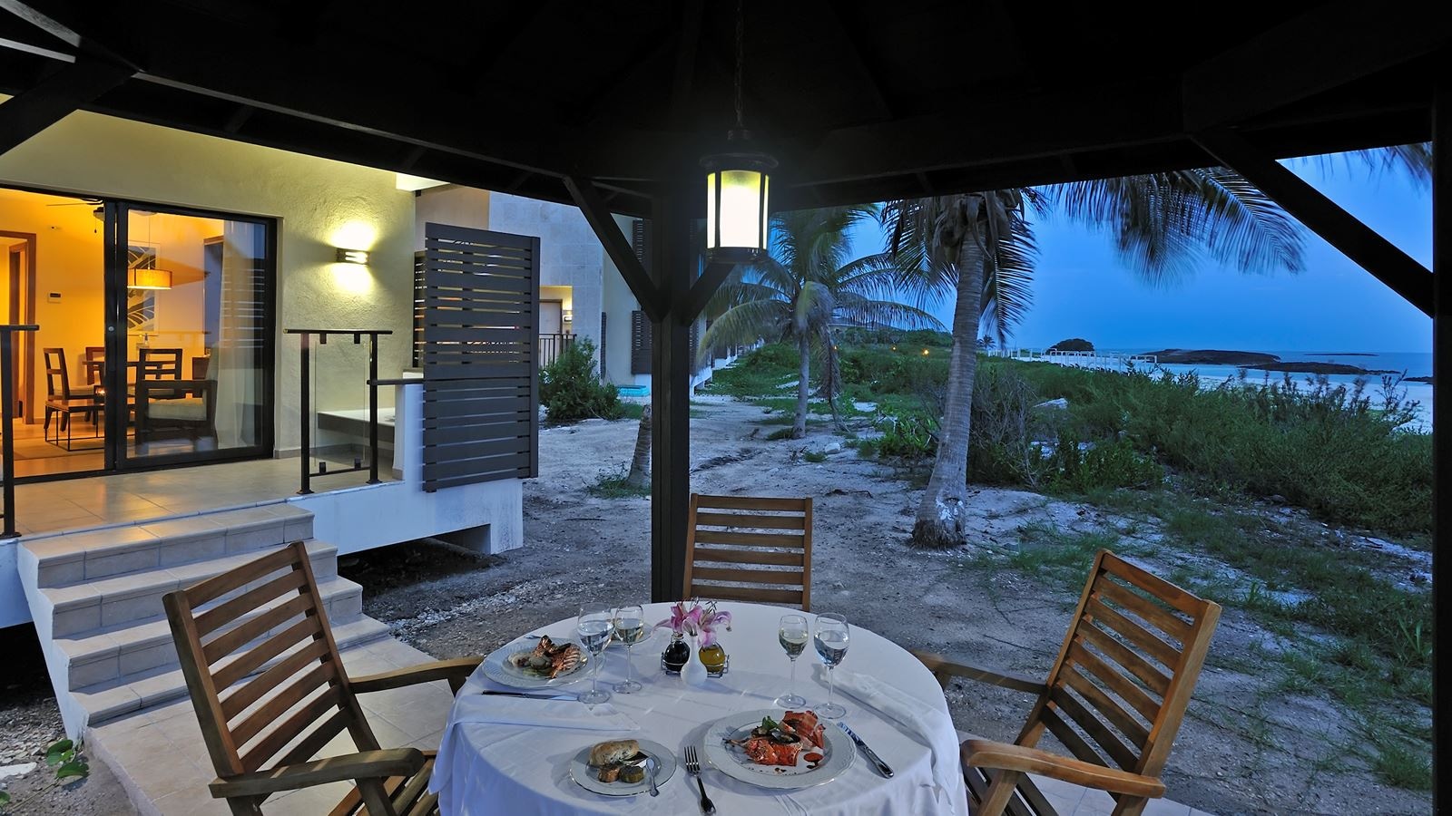 rooms-the-level-royal-suite