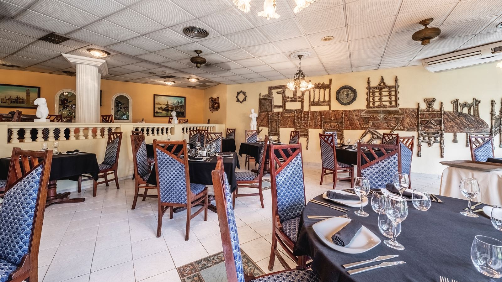 restaurants-martinos