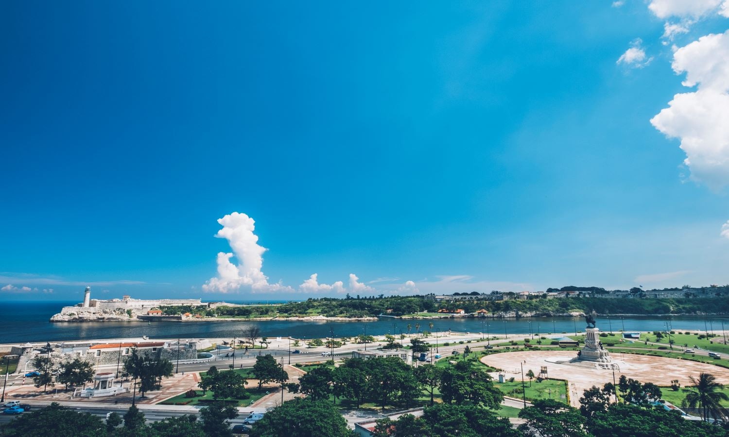 rooms-cosmos-deluxe-atlantic