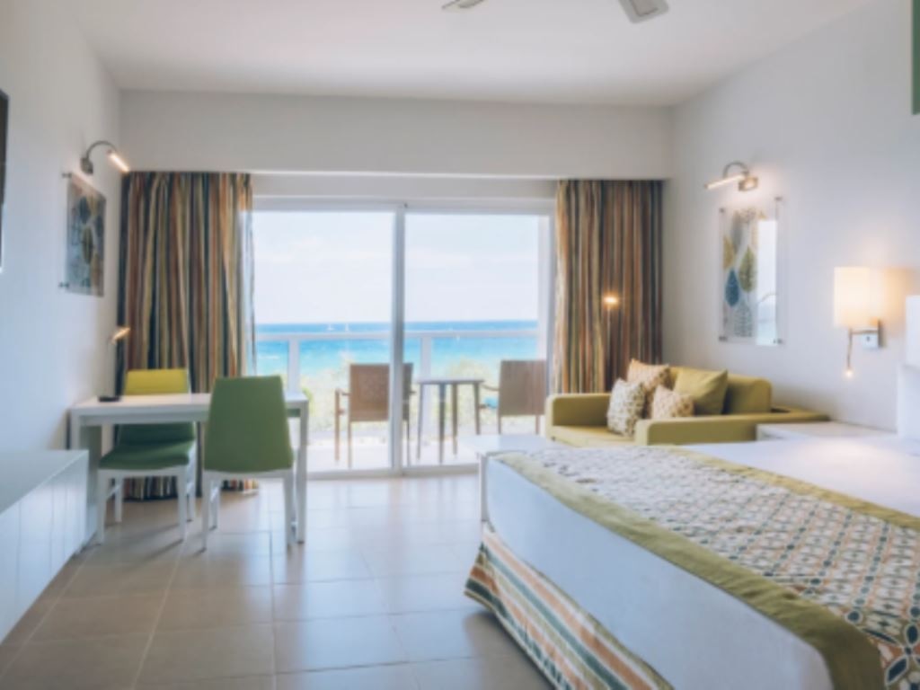 rooms-double-sea-view-room