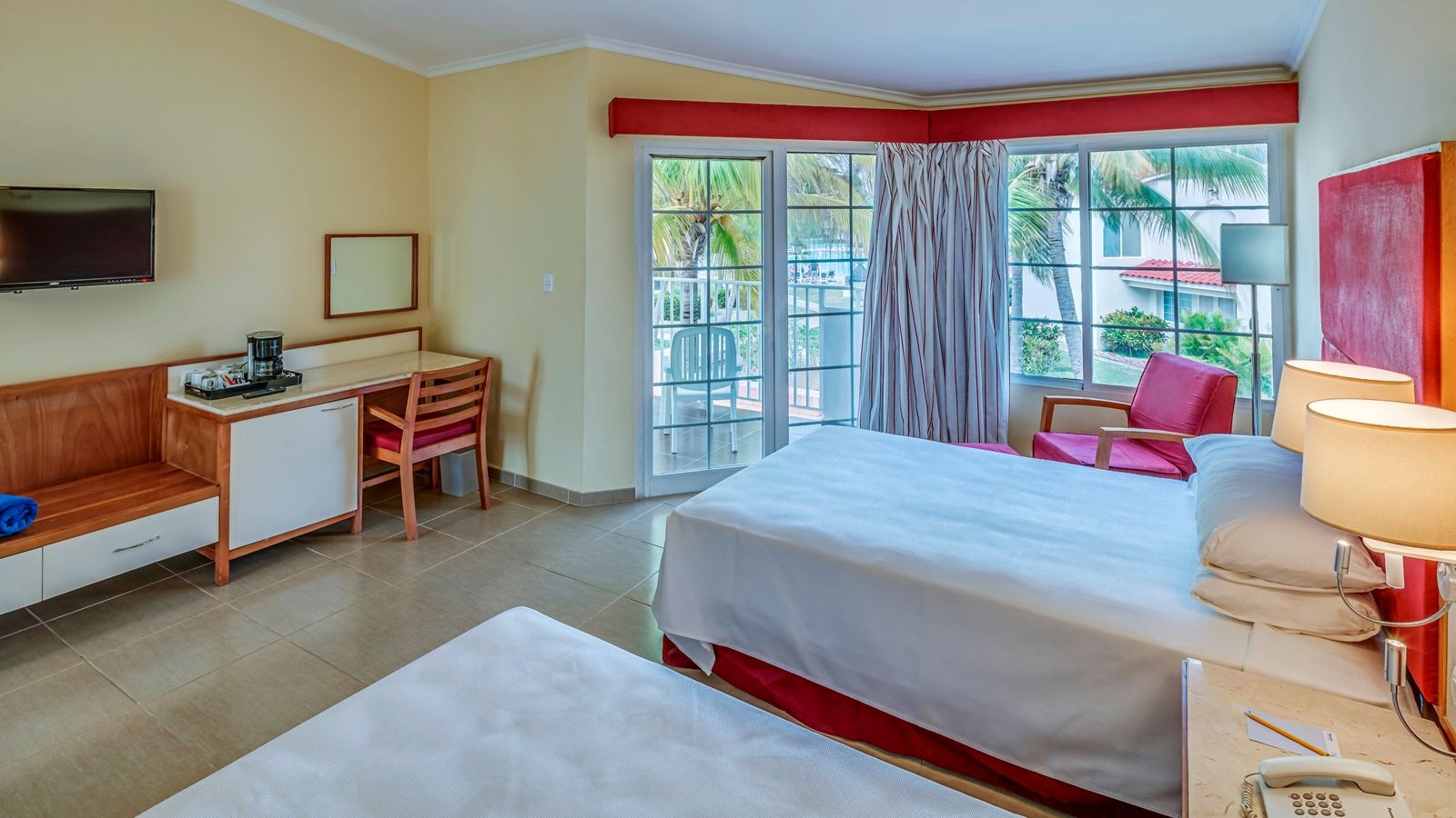 rooms-bungalow-superior