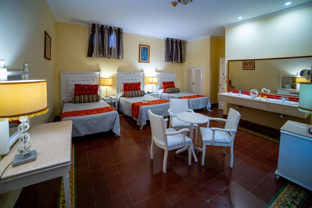 rooms-triple-room-without-balcony