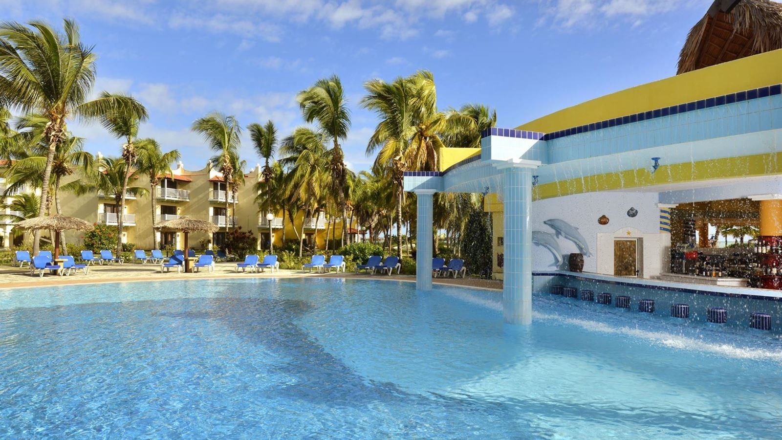 bars-marlin-aqua-bar