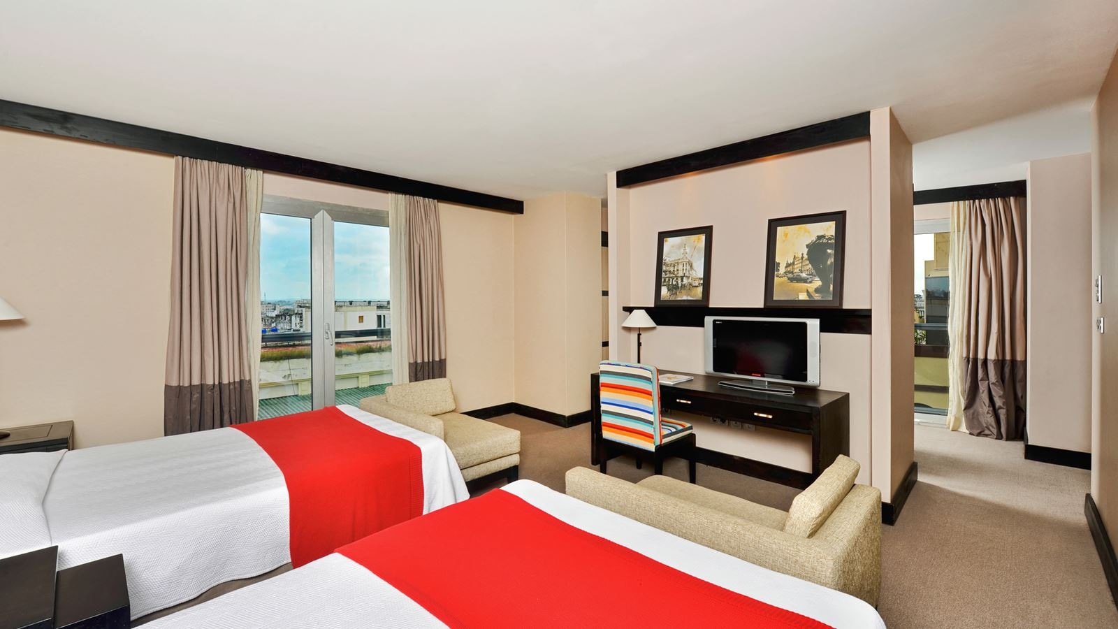rooms-suite-modern