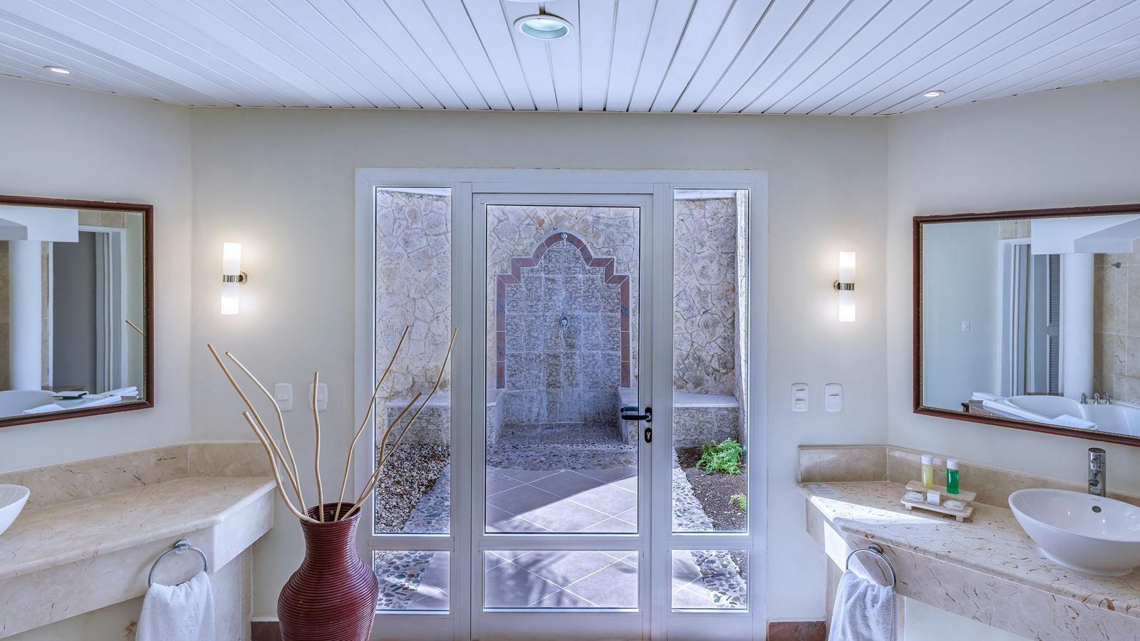 rooms-royal-service-junior-suite