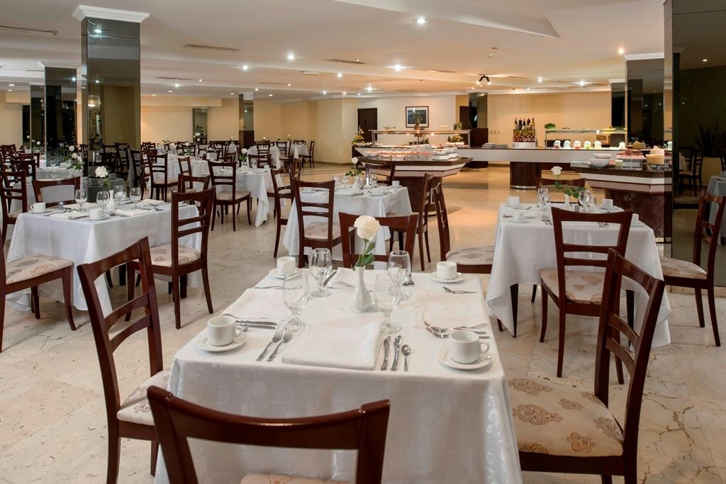 restaurants-main-restaurant