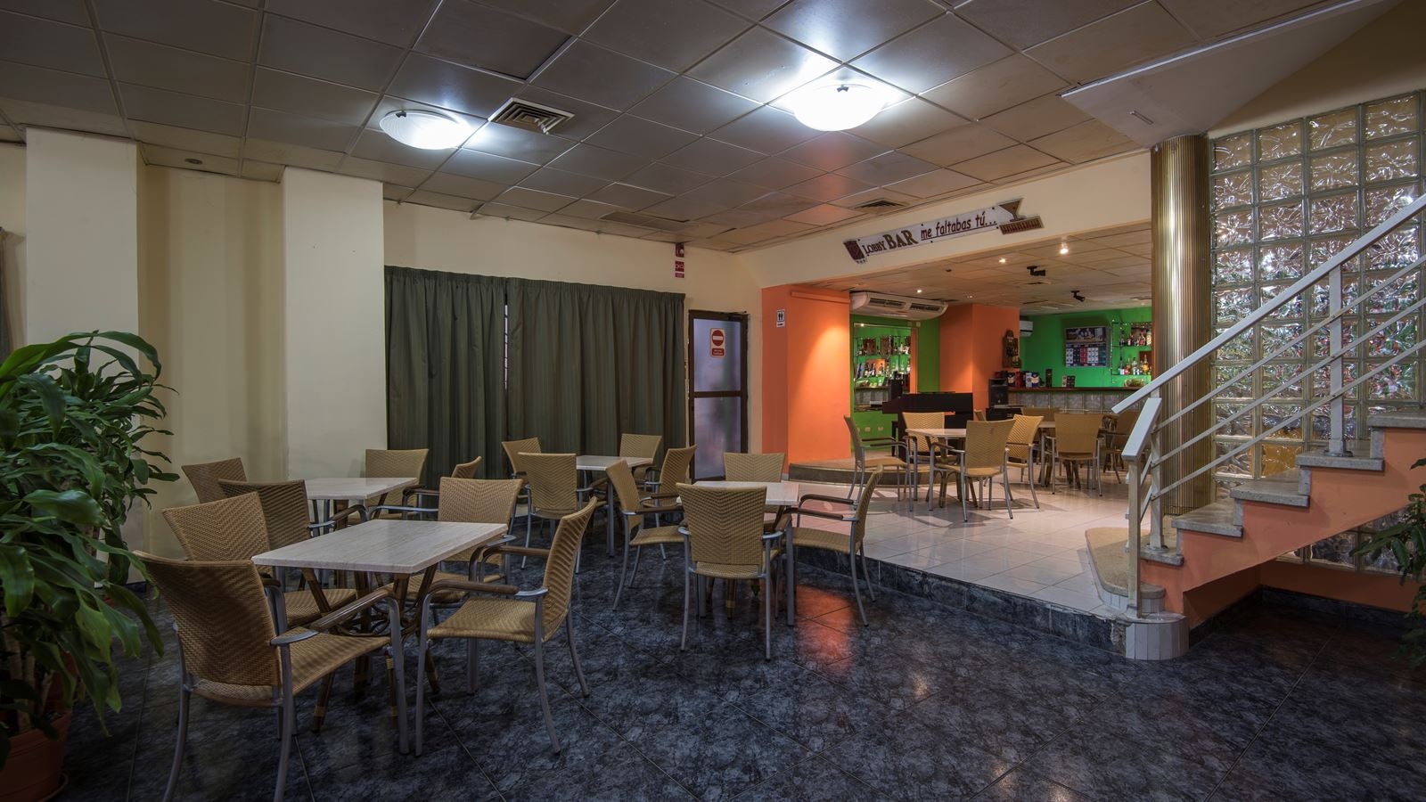 bars-lobby-bar-vedado