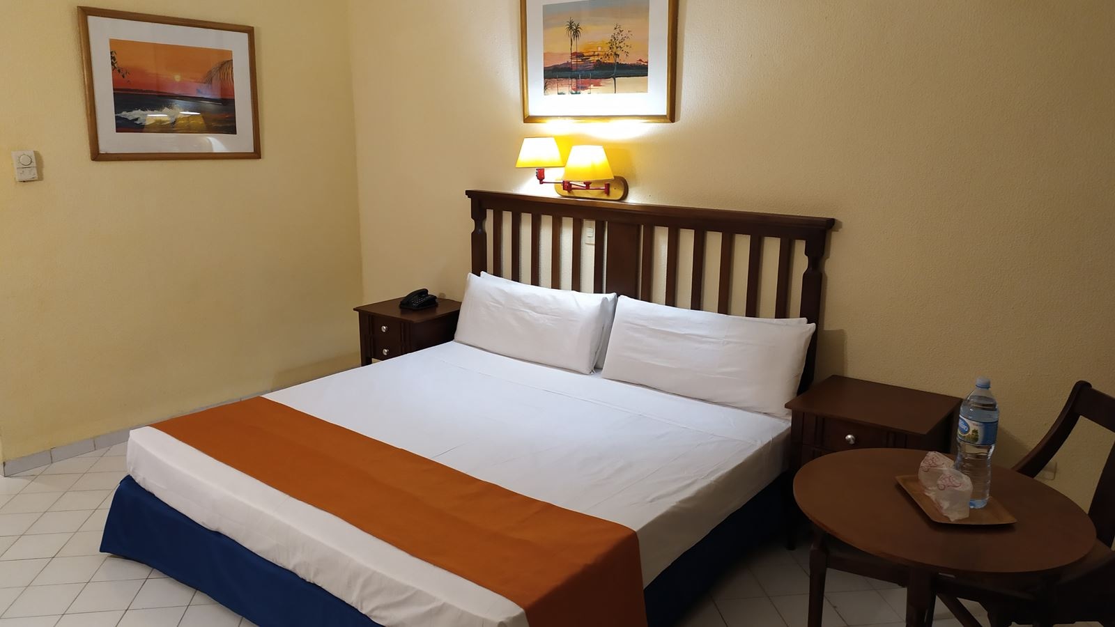 rooms-north-room-standard