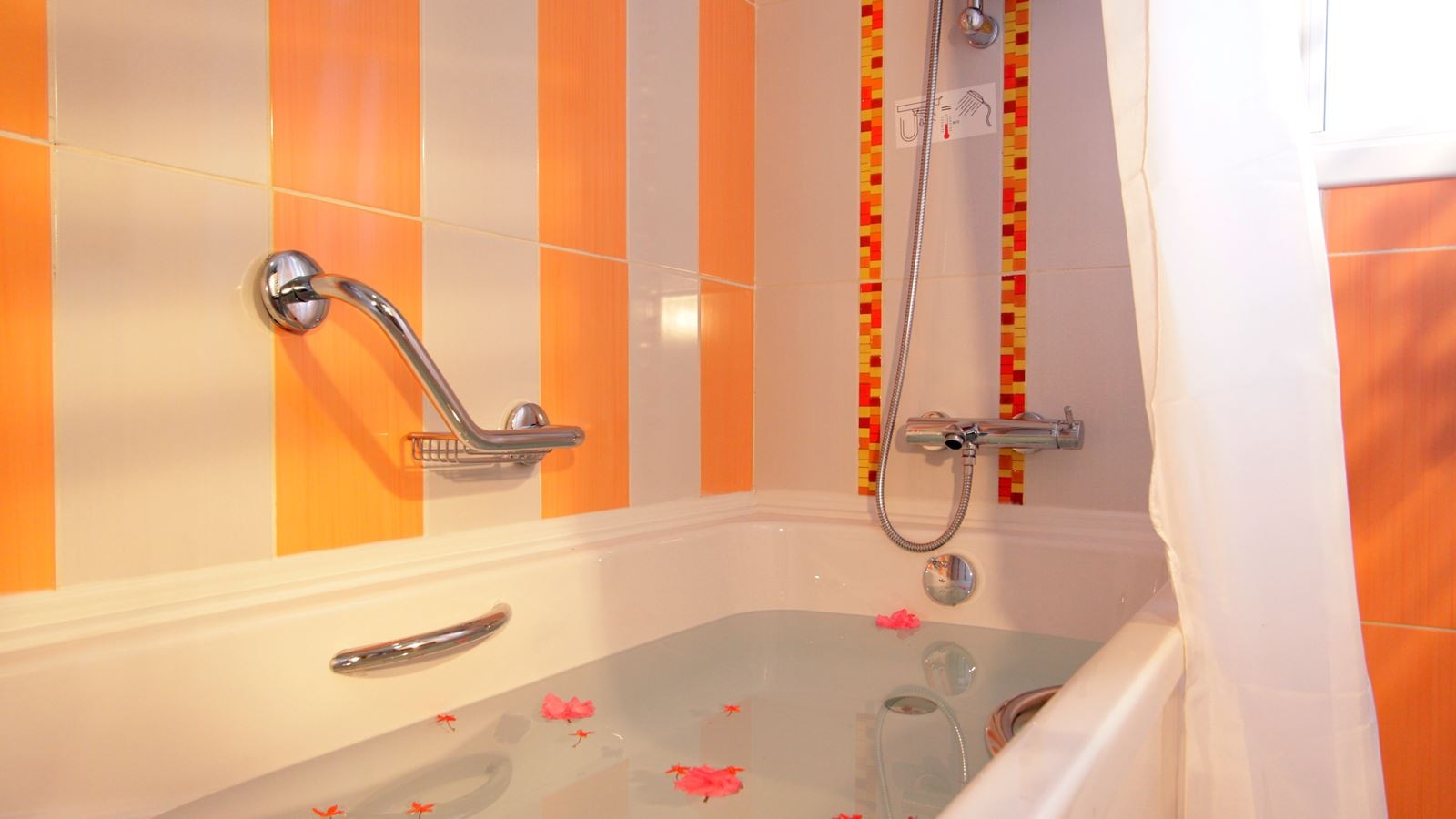 rooms-alegance-suite