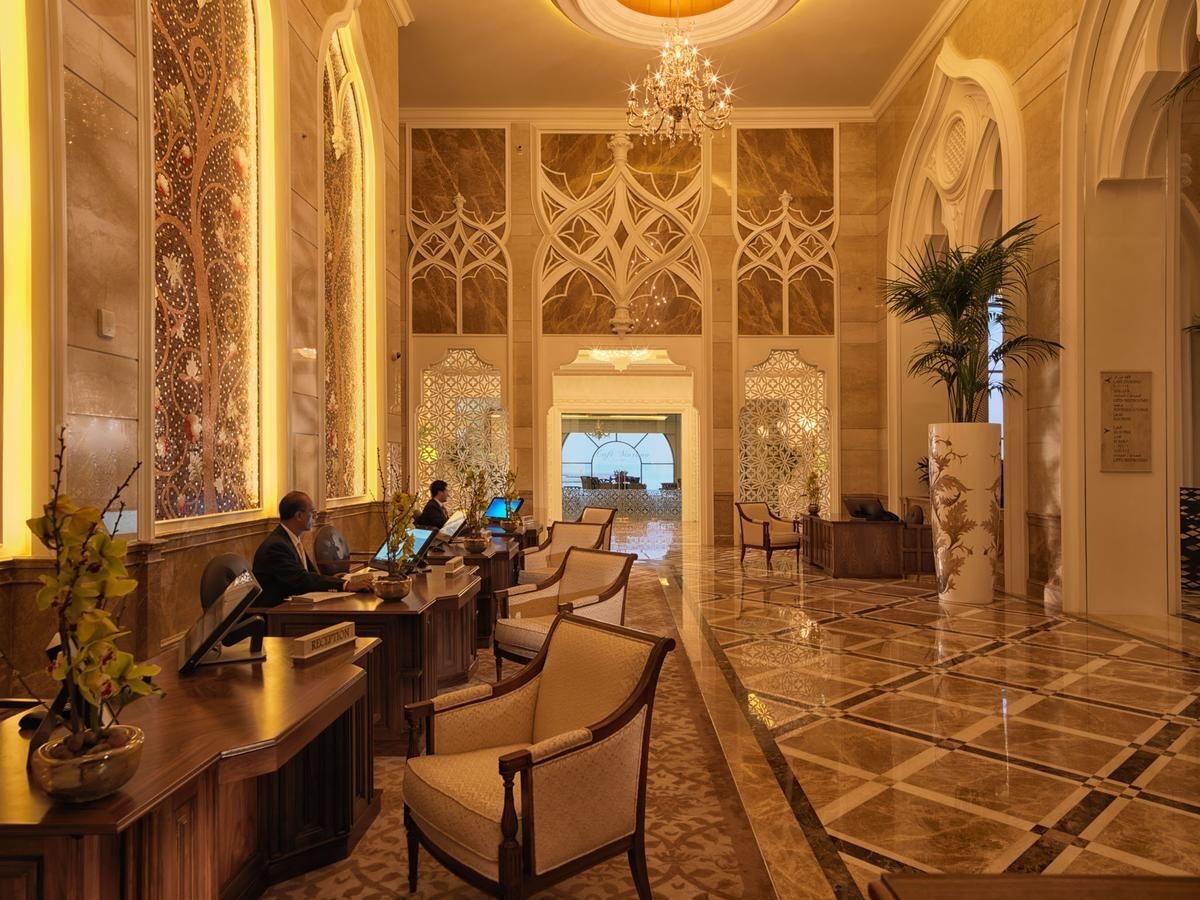 general-main-building