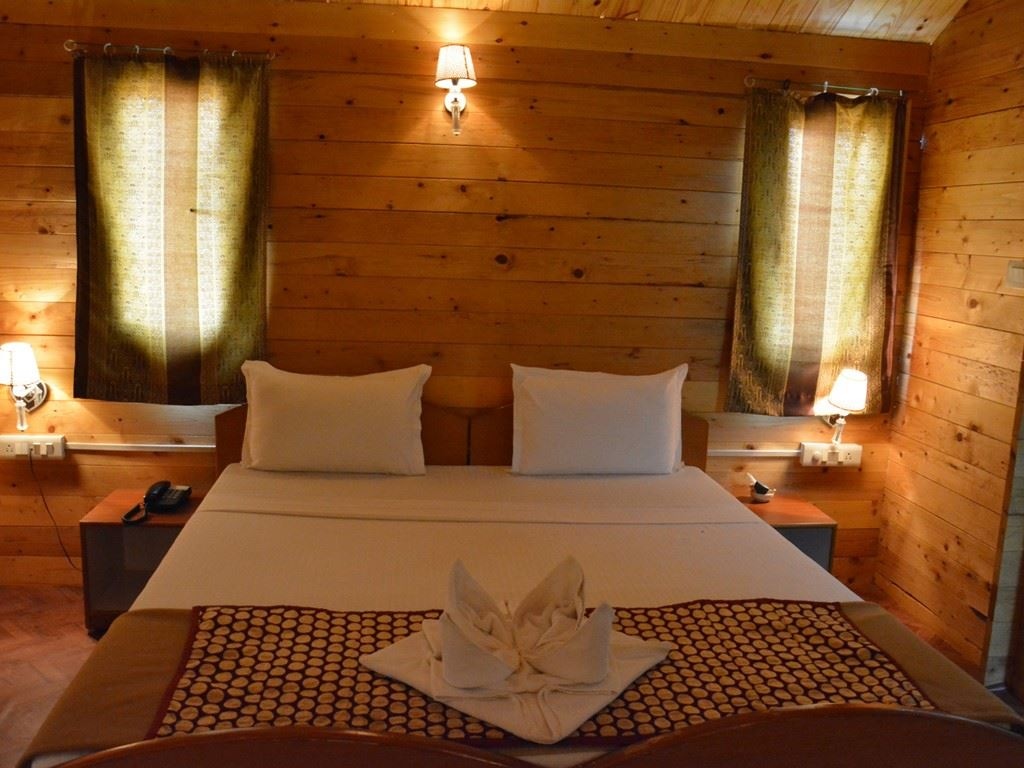 rooms-grand-swiss-cottages