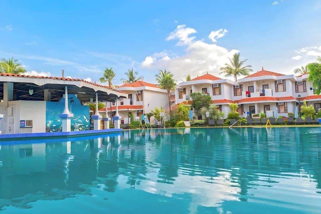 bars-pool-sunken-bar