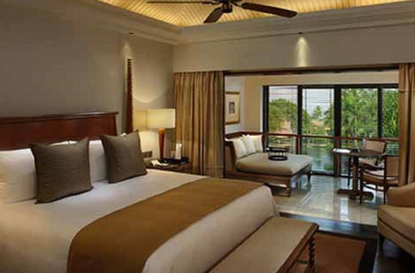 rooms-conservatory-premiere-rooms