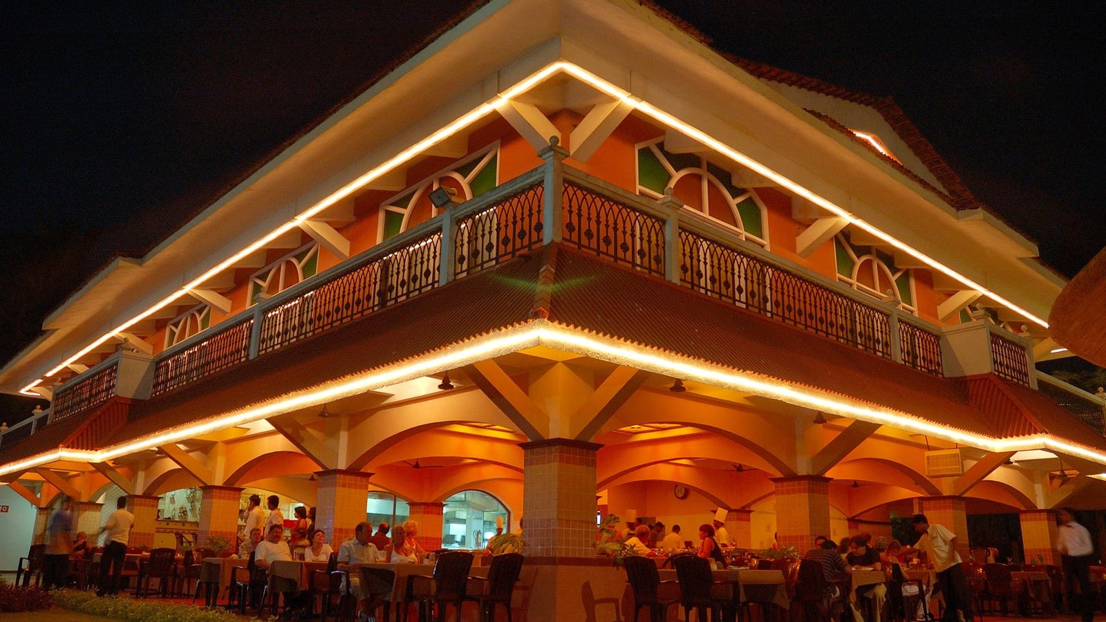 restaurants-restaurants