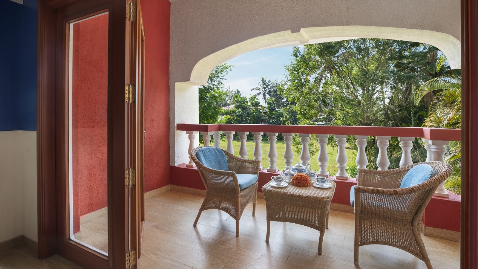 rooms-villa-room-garden-view