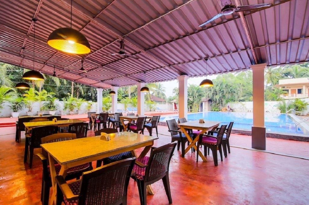 restaurants-arambol-plaza