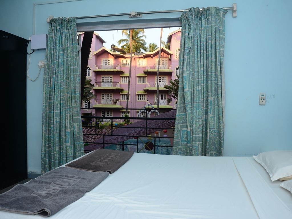 rooms-deluxe-ac