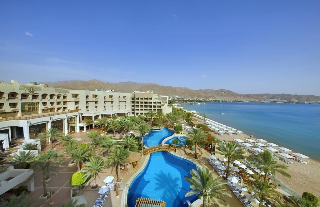 pools-outdoor-pool