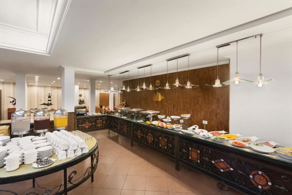 restaurants-main-restaurant