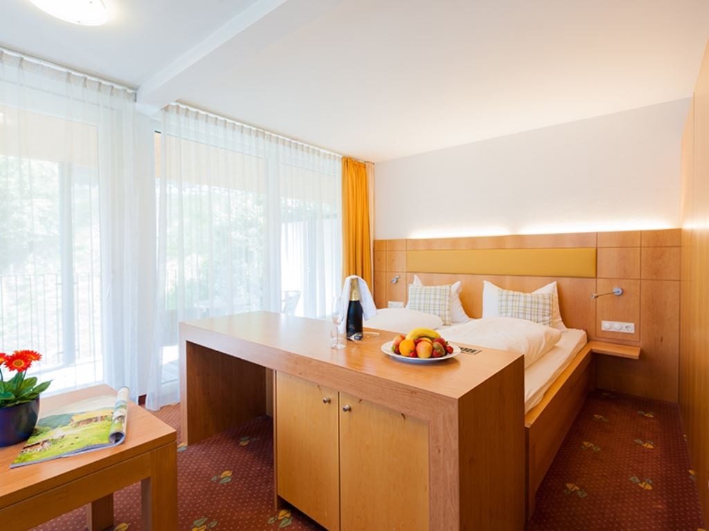 rooms-double-superior-room-with-balcony-or-terrace