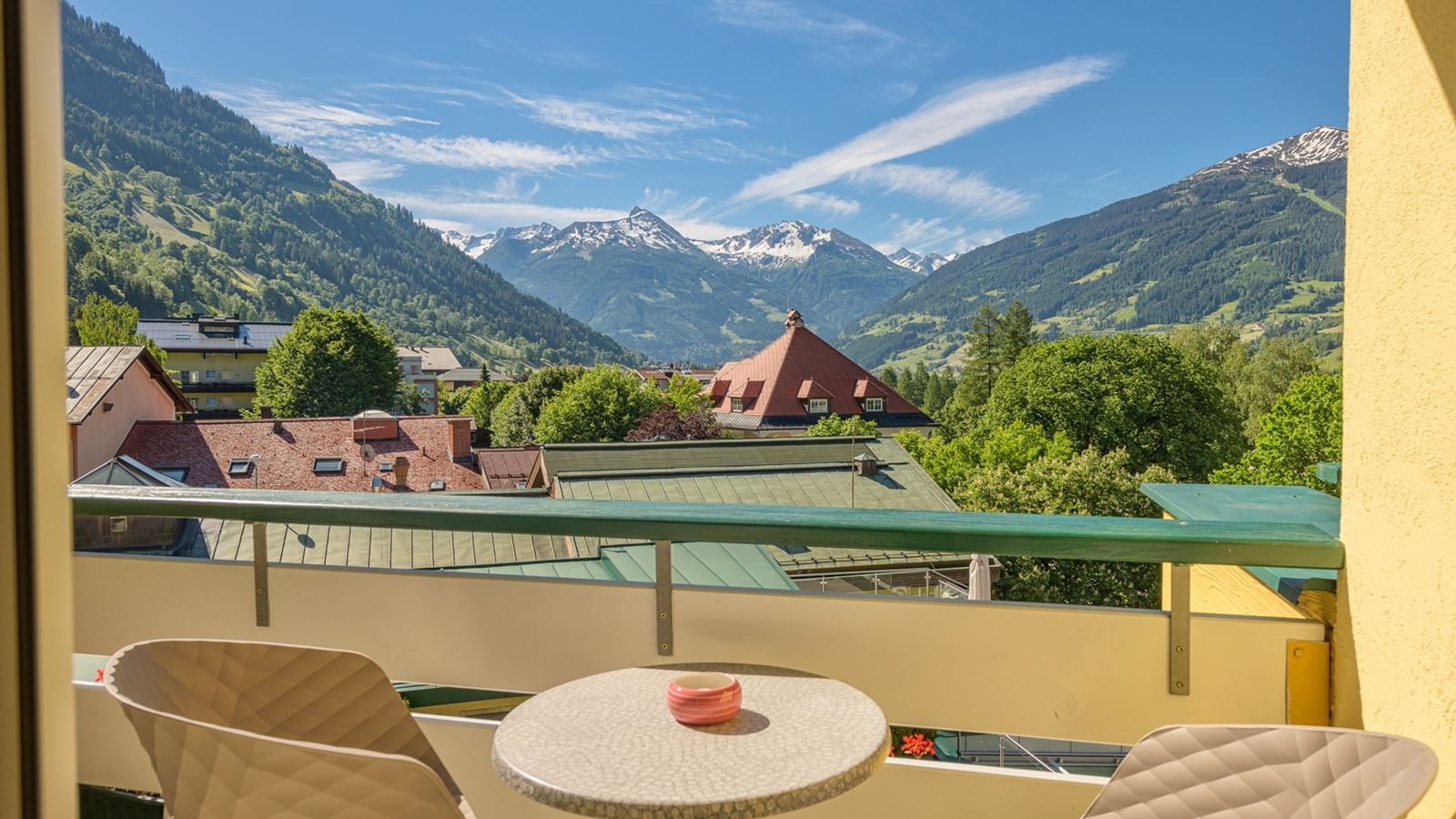 rooms-double-room-with-balcony
