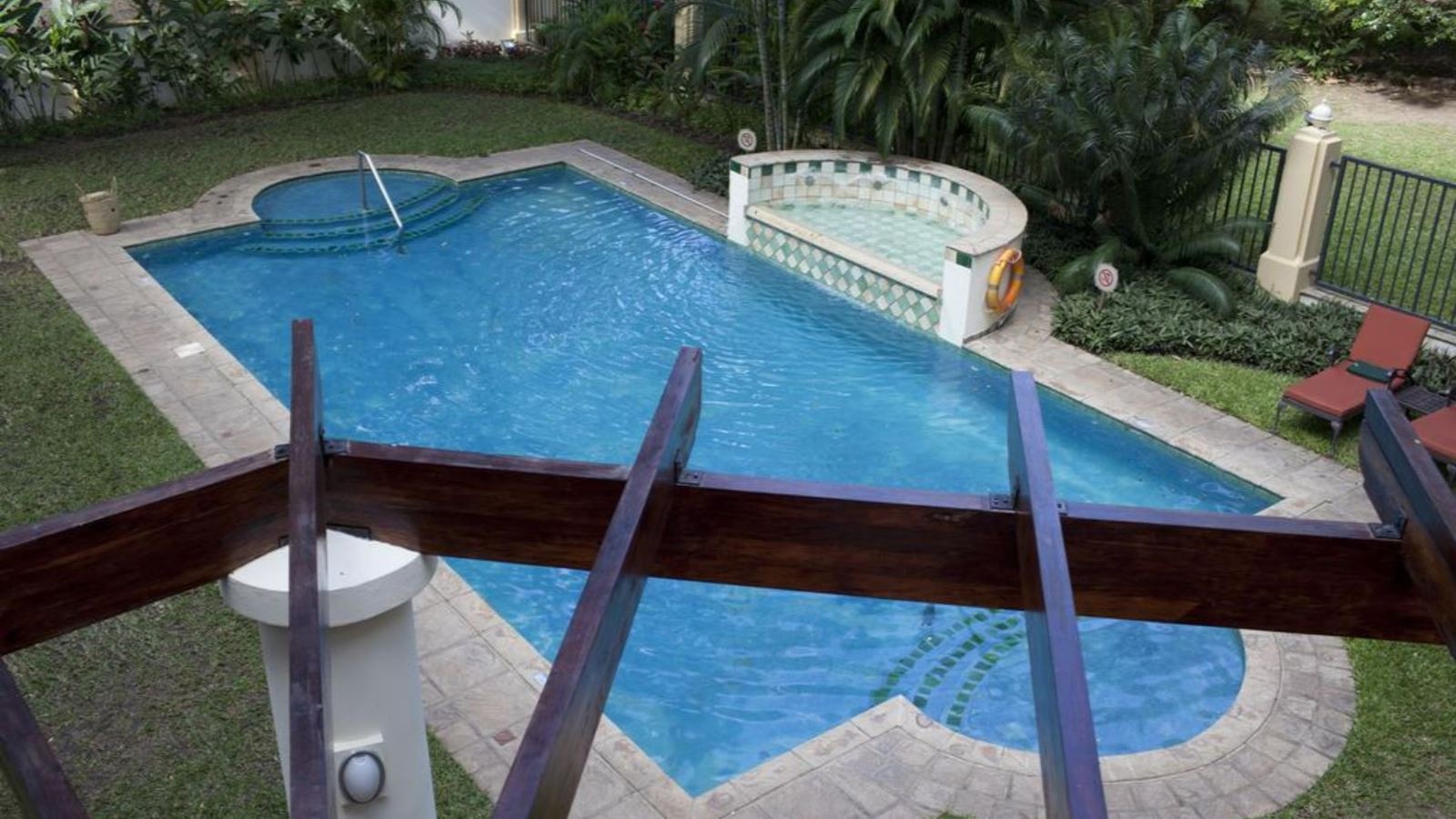 pools-pools