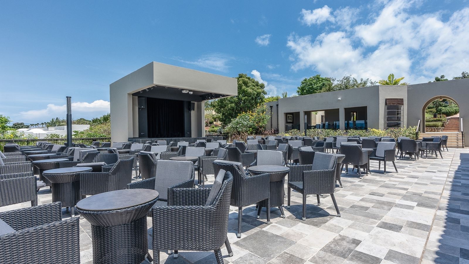 bars-coffee--lounge-bar