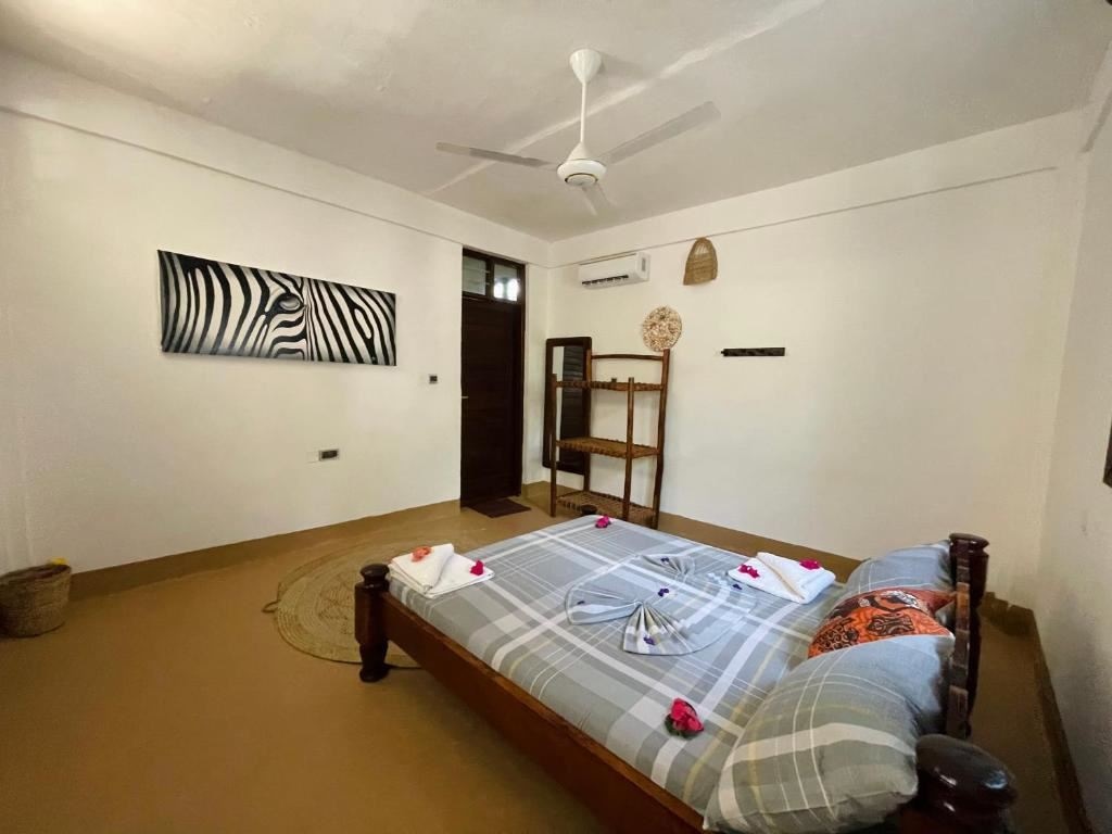 rooms-standard-double-or-twin