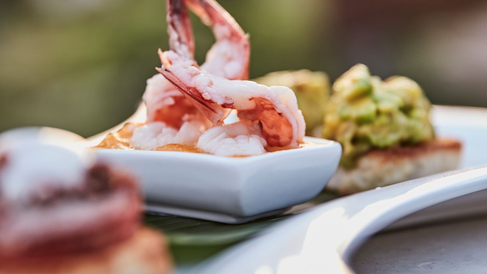 restaurants-the-breakers-grill