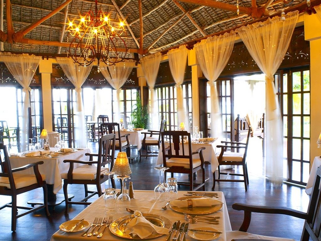 restaurants-dining-pleasures-at-the-palms