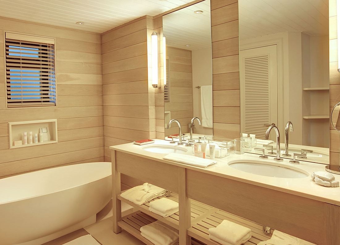 rooms-pool-view-junior-suite