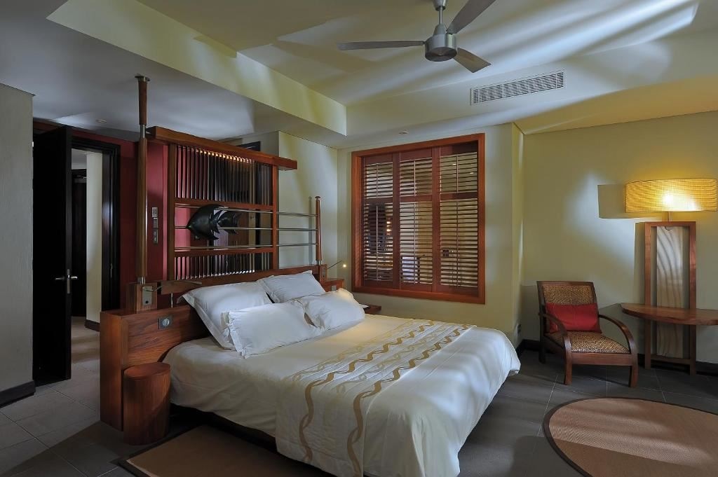 rooms-tropical-junior-suite