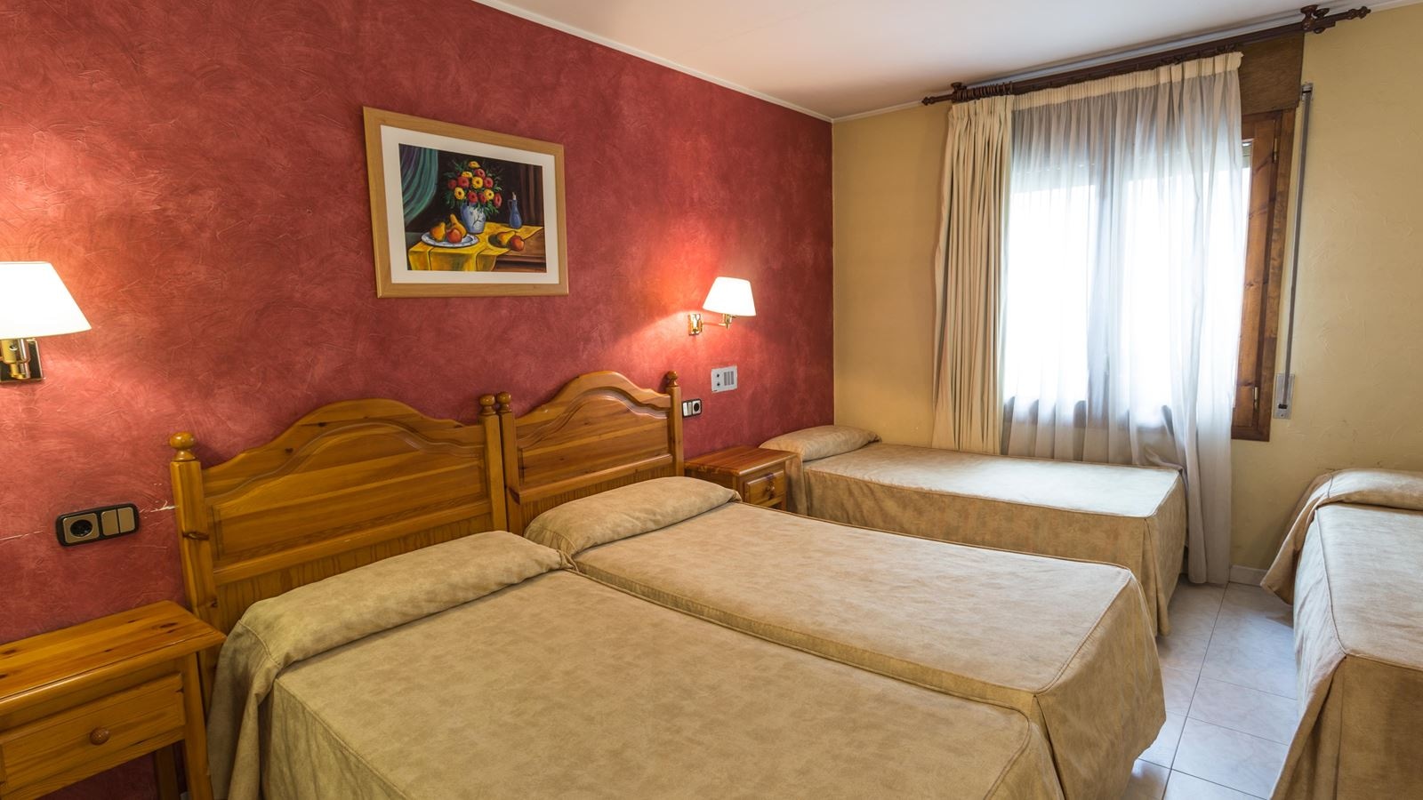 rooms-standard-room
