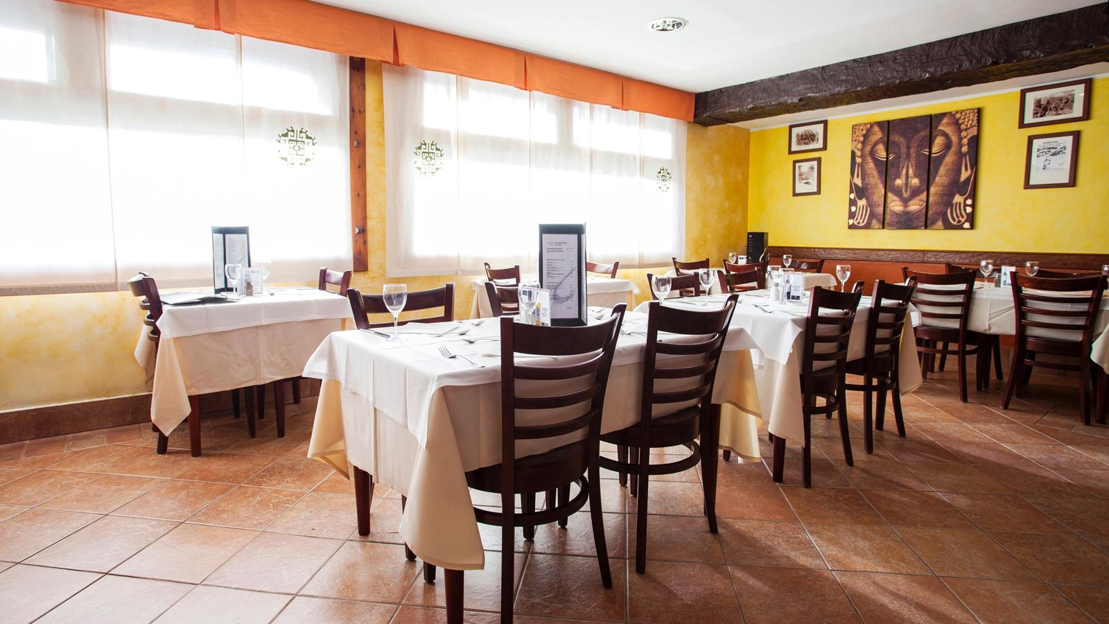 restaurants-restaurants