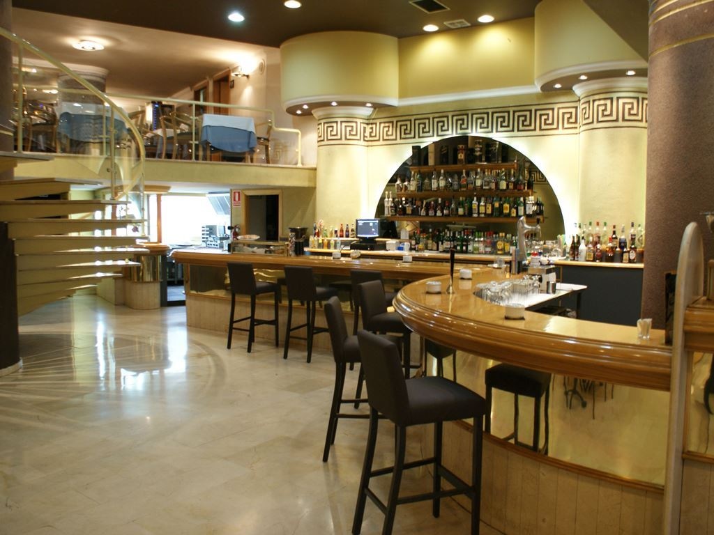 restaurants-cafeteria