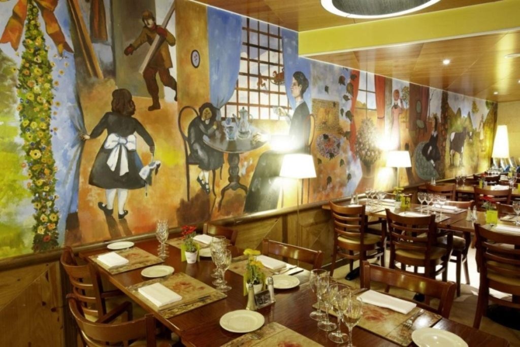 restaurants-restaurant