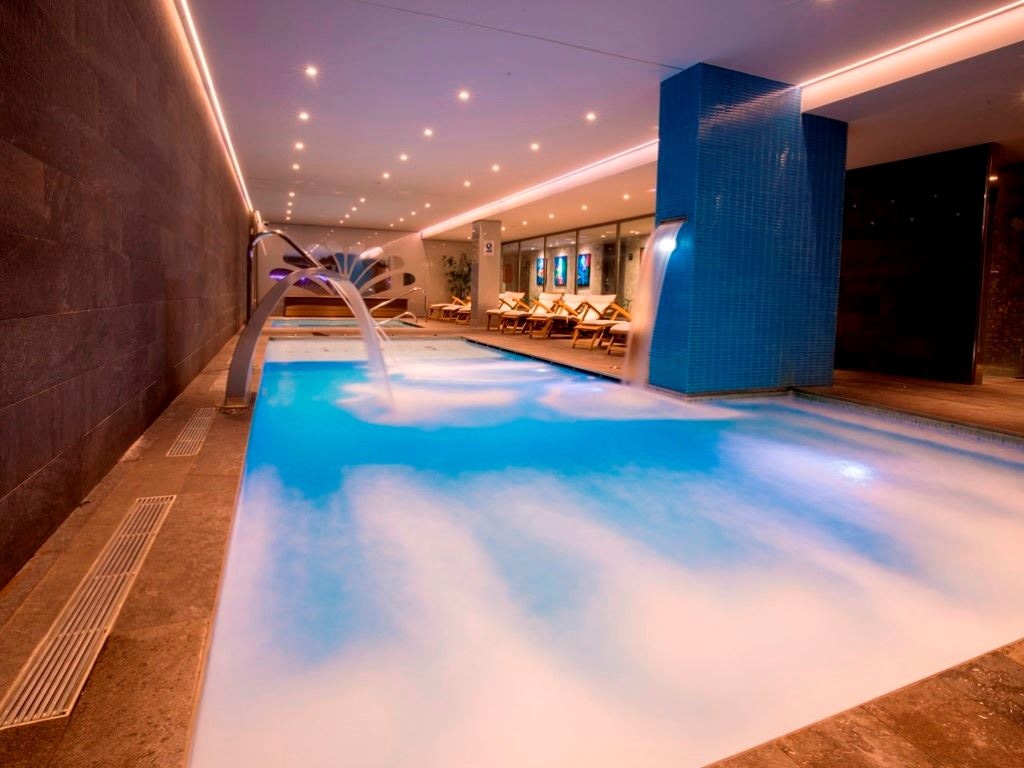 pools-indoor-pool