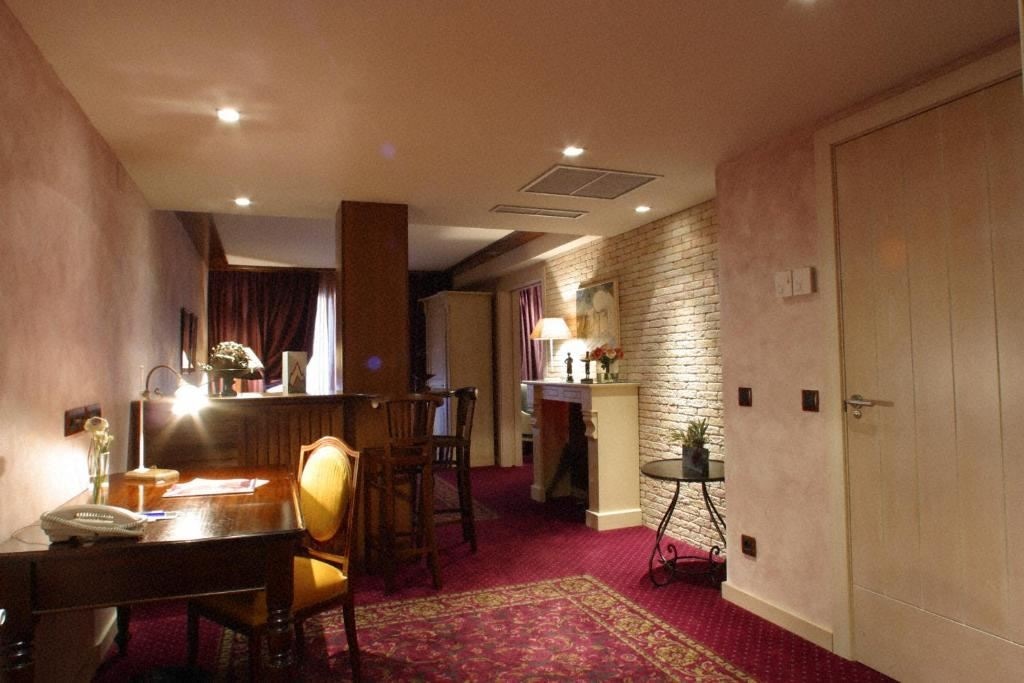 rooms-junior-suite-standard